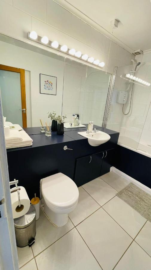 Modern City Centre House Galway Exterior foto